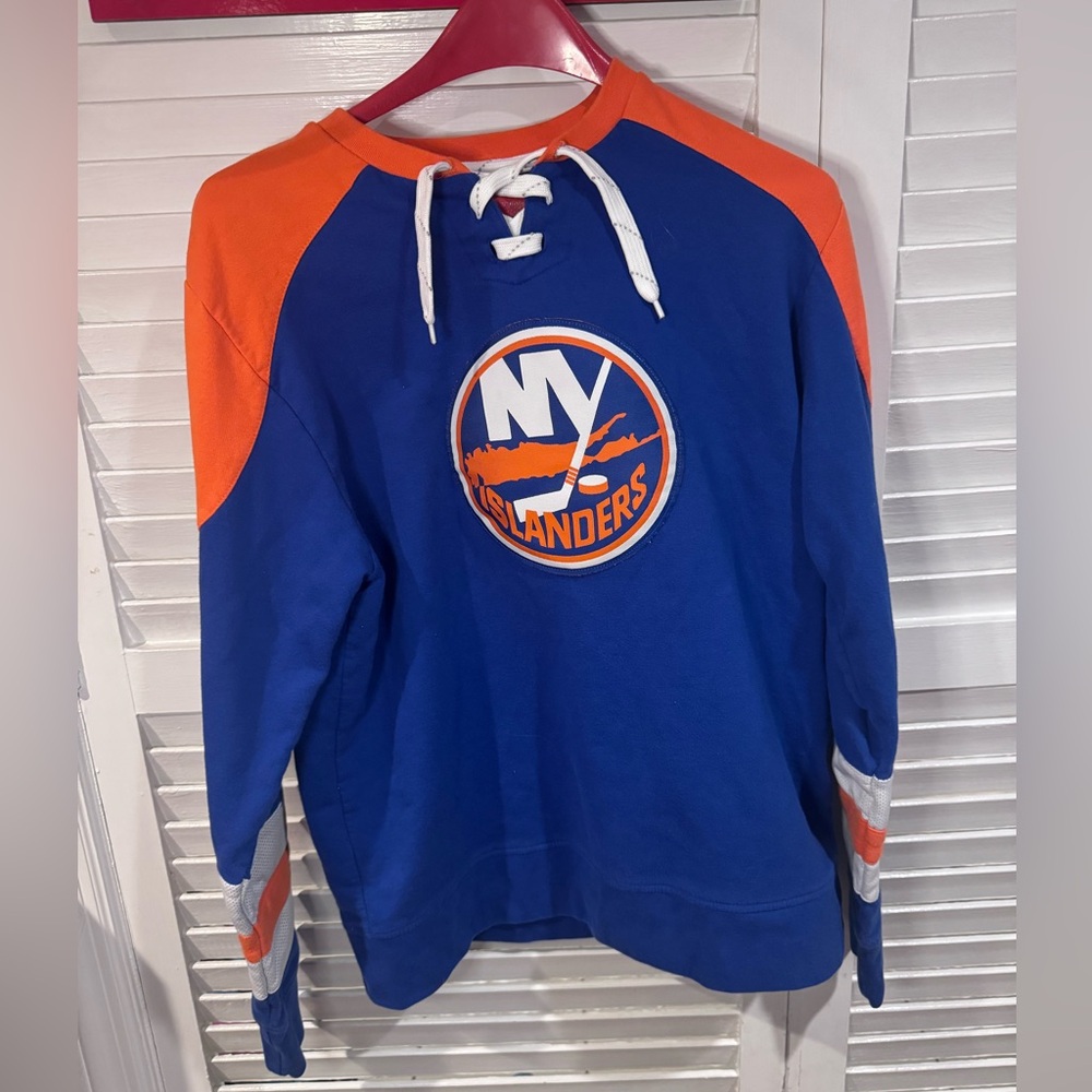 Men’s Majestic NY Islanders Lace Neck Sweatshirt NHL Hockey Pullover Medium
